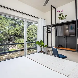 Joint Boutique Zona Romantica Hotel